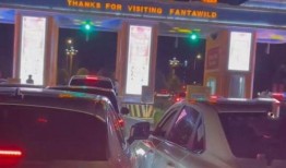 后排吃瓜皇子视频,揭秘宫廷秘闻背后的真实故事