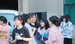 老师吃瓜名场面,老师吃瓜名场面再现