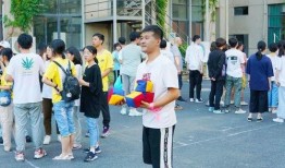 老师吃瓜名场面,老师吃瓜名场面再现