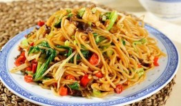 吃瓜事件炒米粉,炒米粉成热门话题