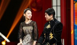 朗朗夫妇吃瓜,甜蜜瞬间曝光，网友直呼甜到心里