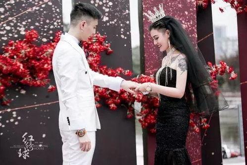 抖音婚纱老公吃瓜,婚纱老公吃瓜，一场甜蜜的误会